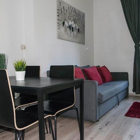 Old Cracow Apartment Mazowiecka 11 Krakow Exterior photo